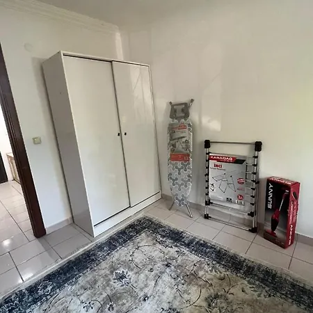 Red White Daire Antalya